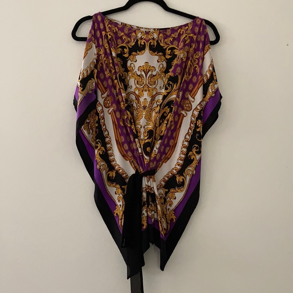 Donated to Women in Distress store Cache printed blouse